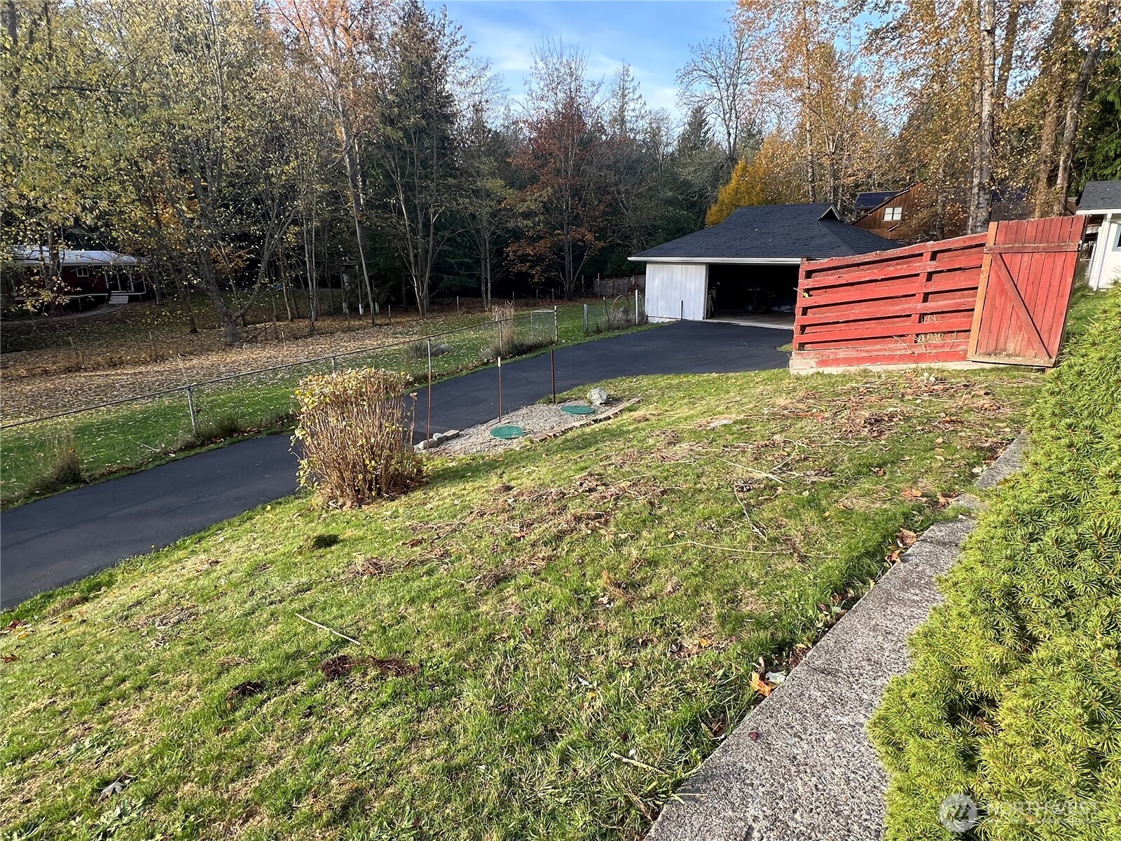 20326 SE 24 Street , Sammamish, WA 98075