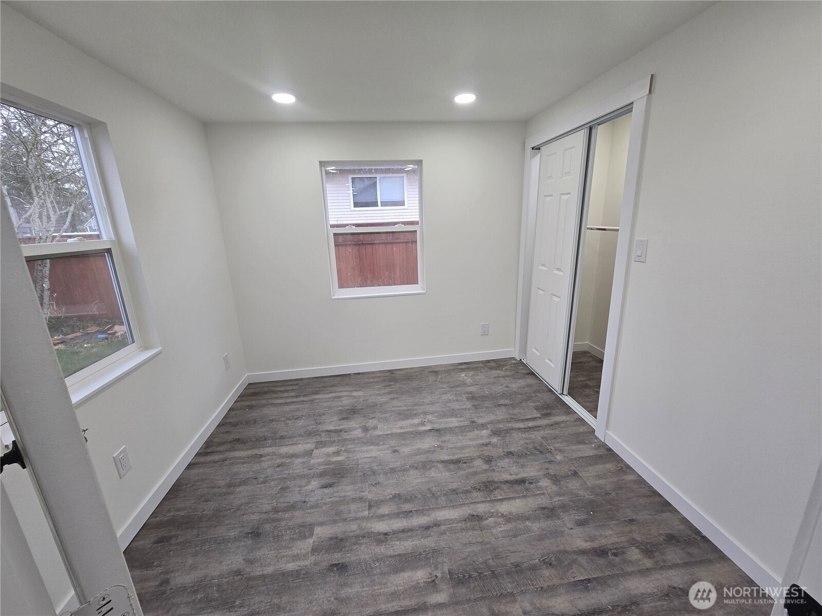 437 D Street , Blaine, WA 98230