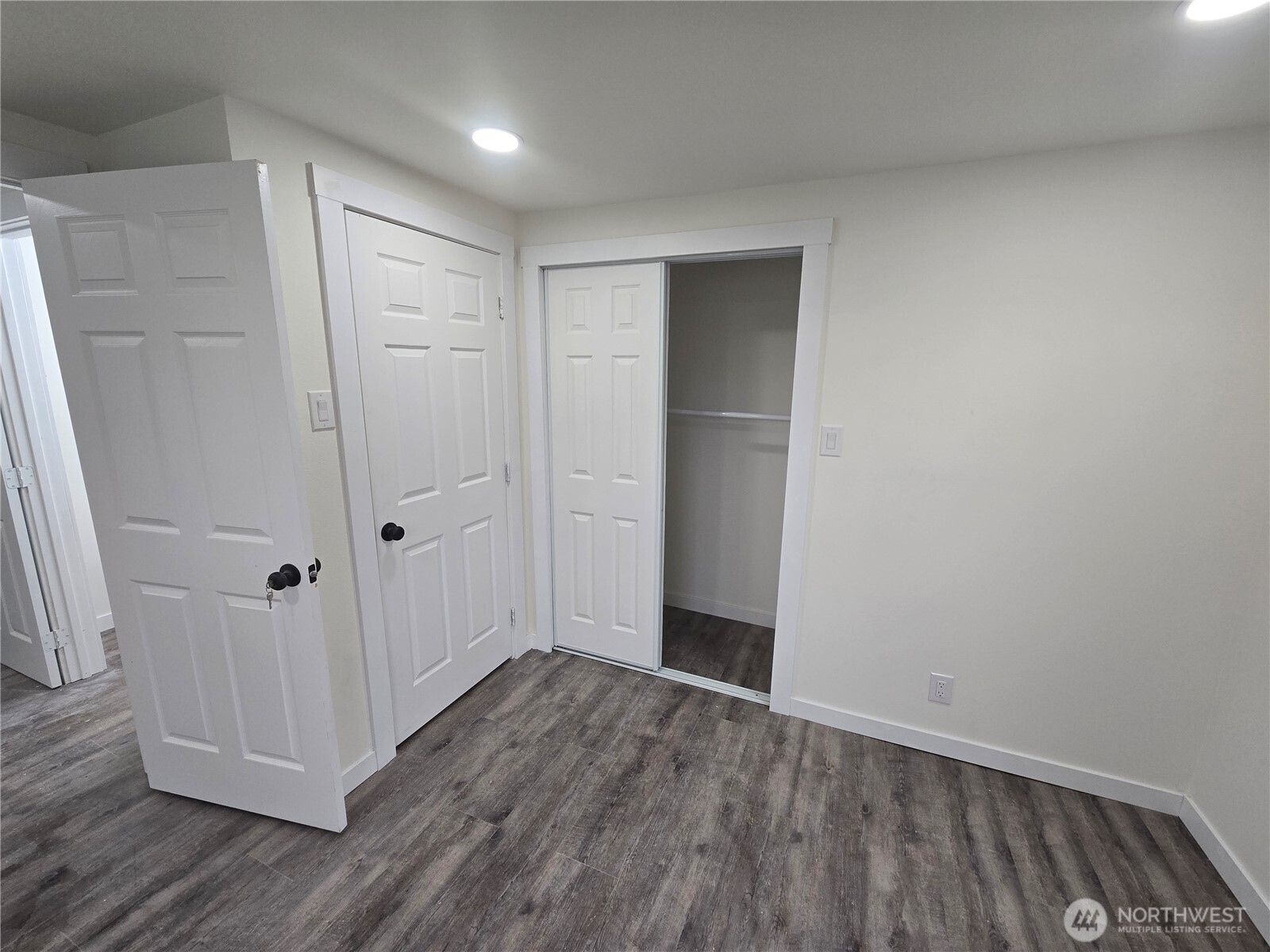 437 D Street , Blaine, WA 98230