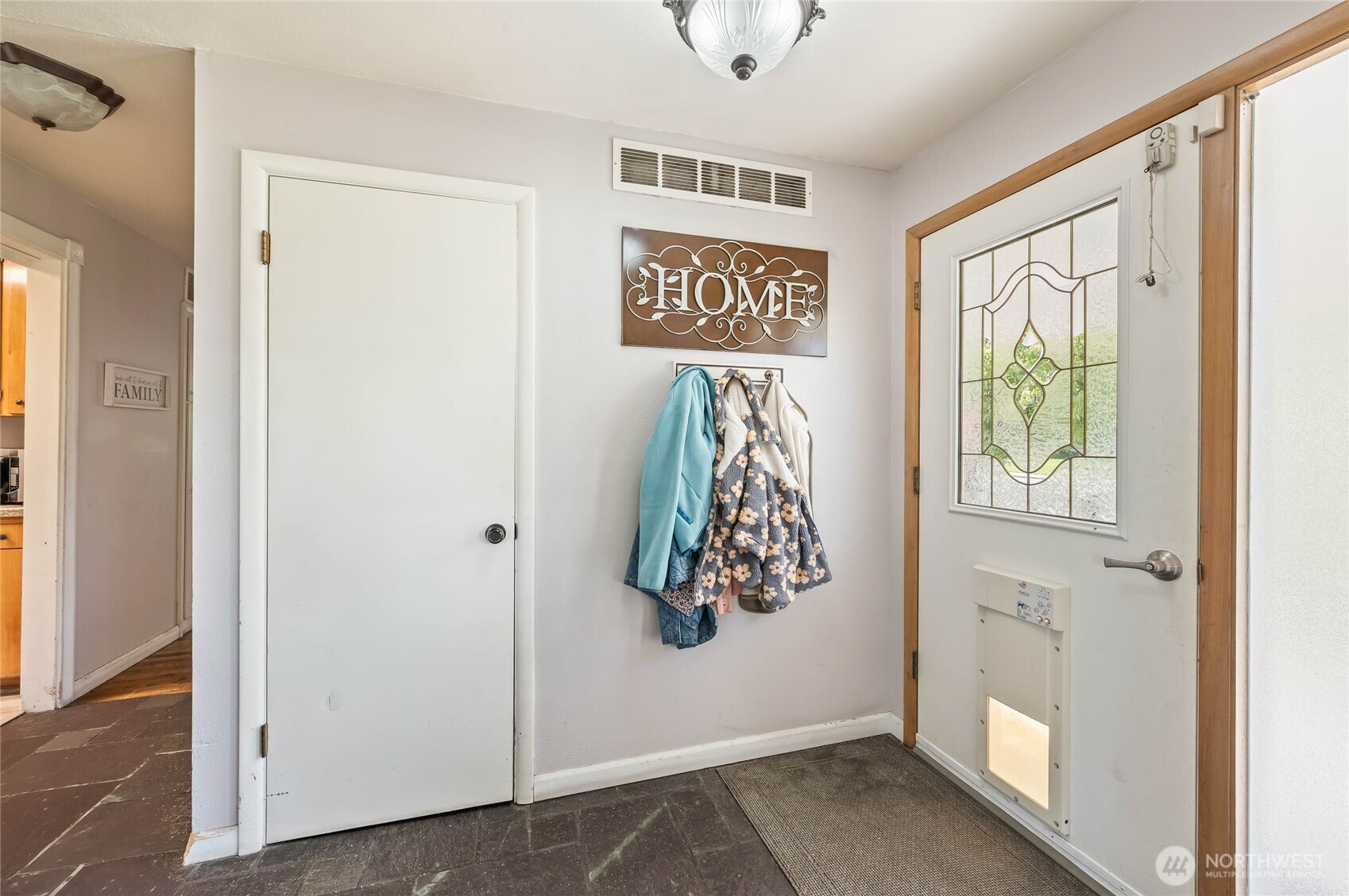 33 Furney St , Wenatchee, WA 98801