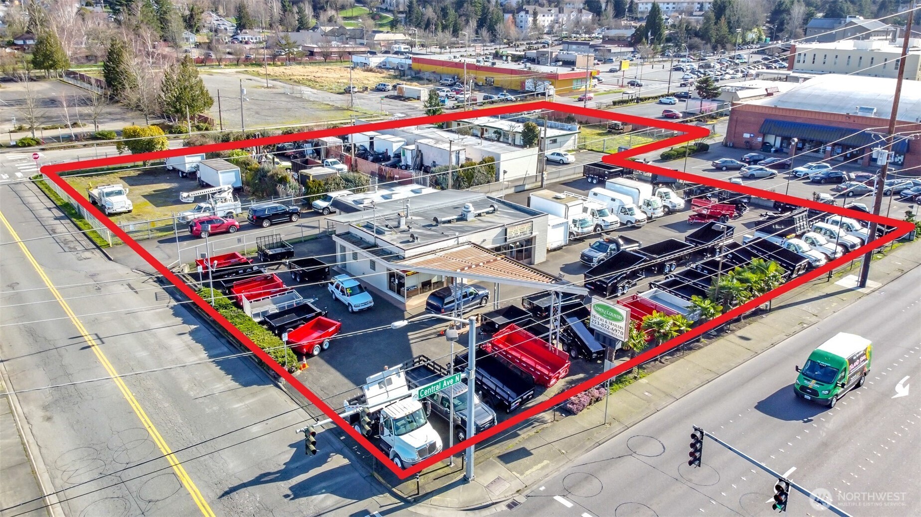 418 Central Avenue N, Kent, WA 98032