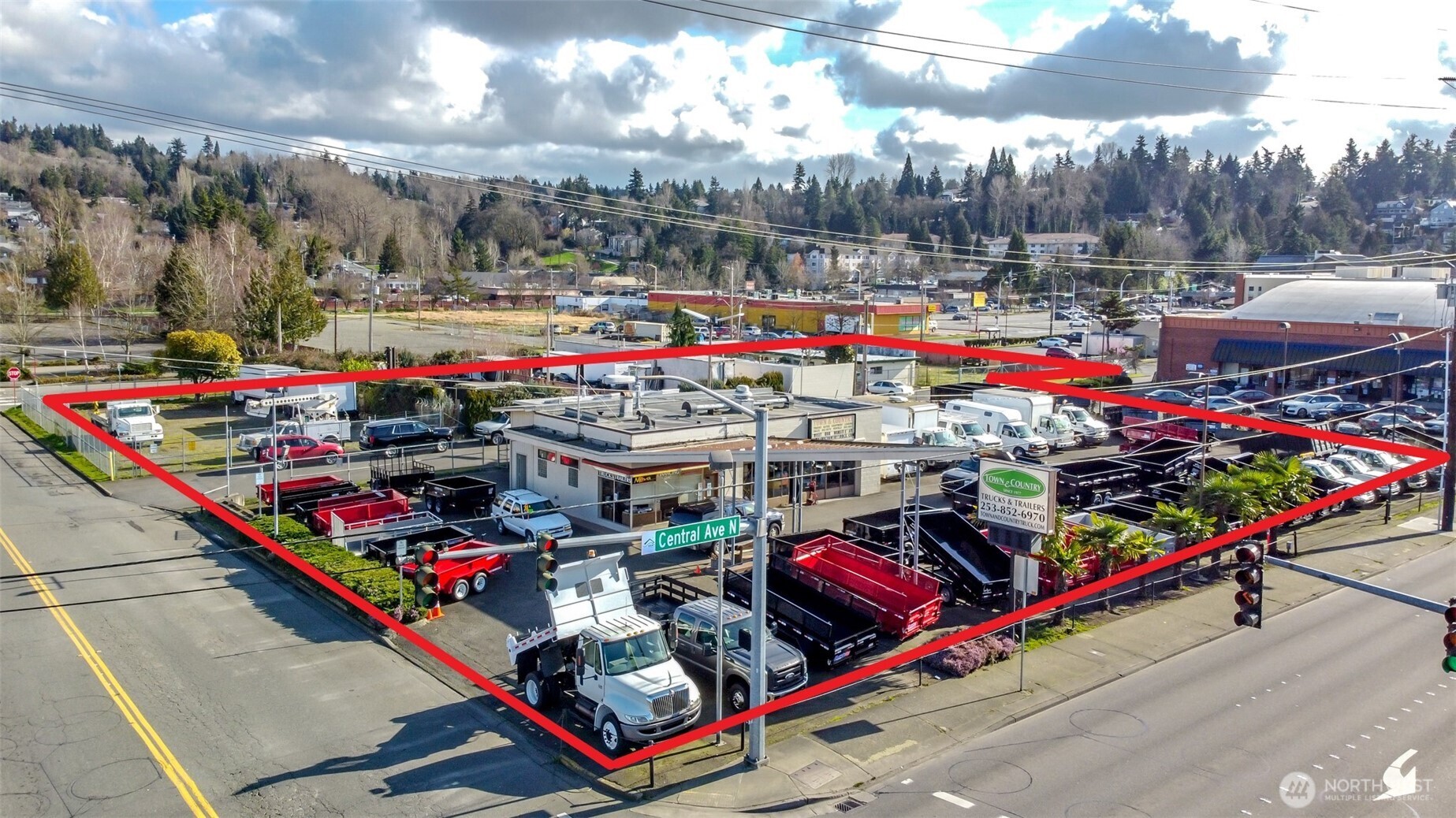 418 Central Avenue N, Kent, WA 98032