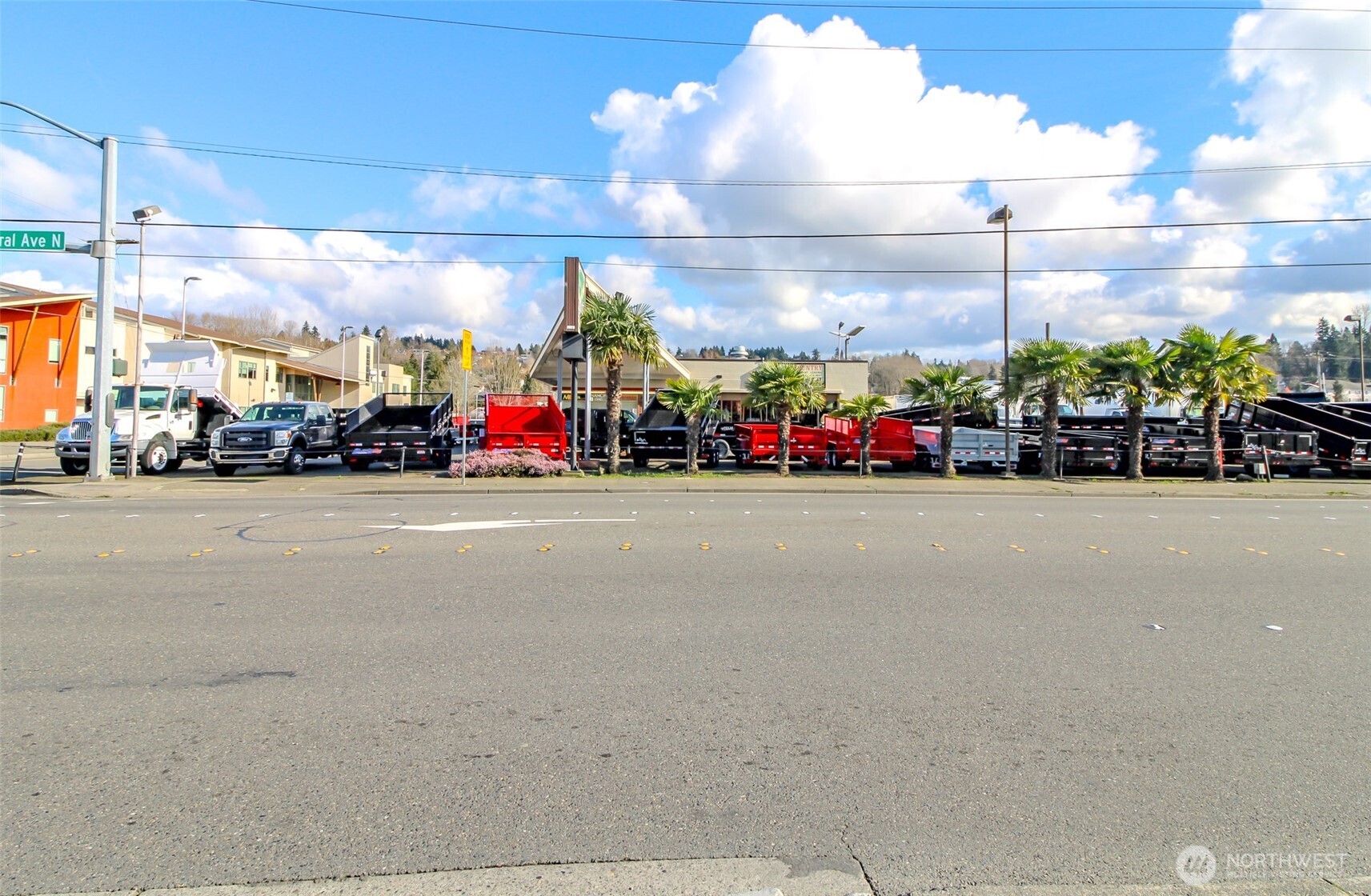 418 Central Avenue N, Kent, WA 98032