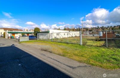 418 Central Avenue N, Kent, WA 98032 - Photo 19