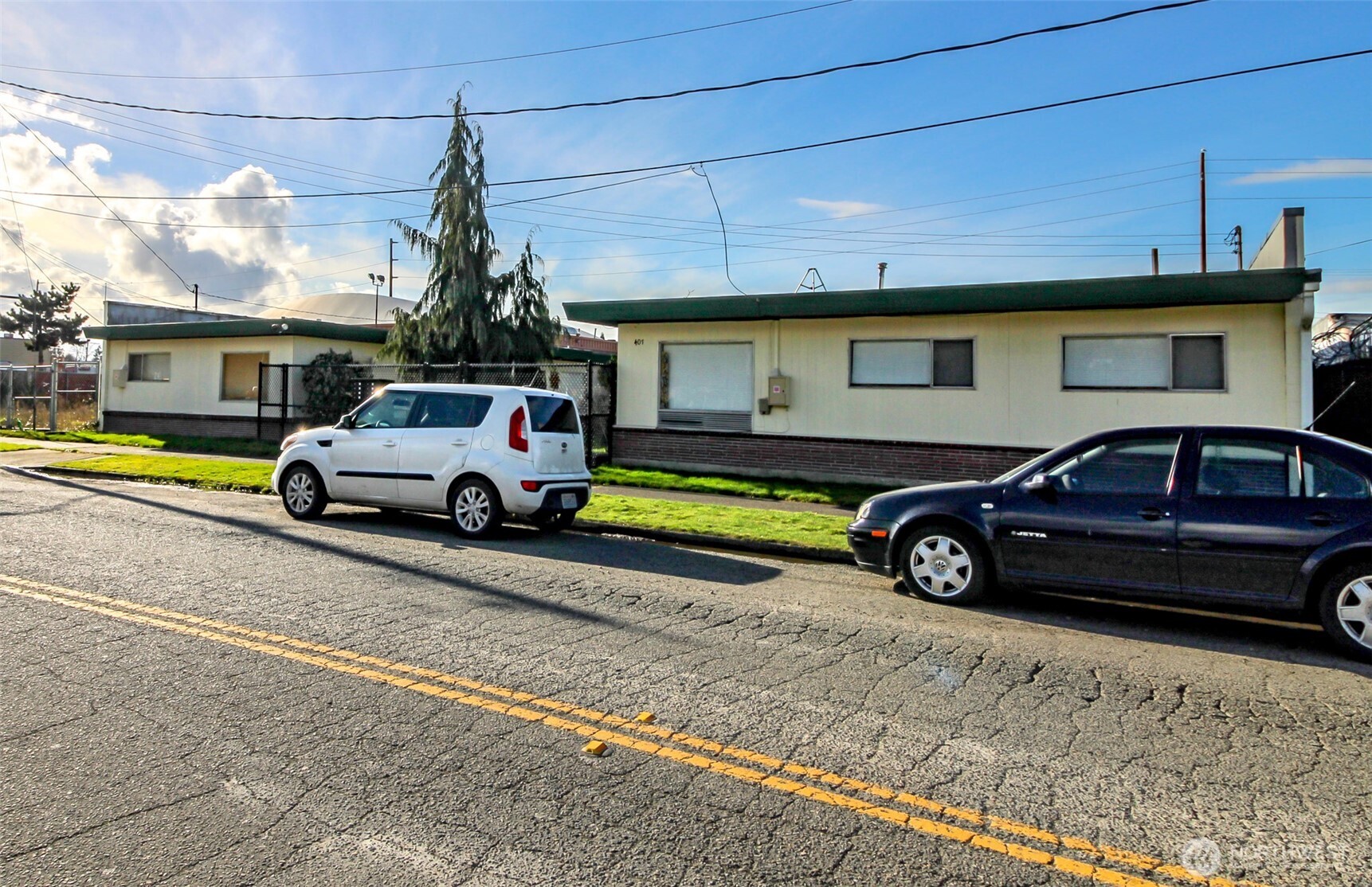 418 Central Avenue N, Kent, WA 98032