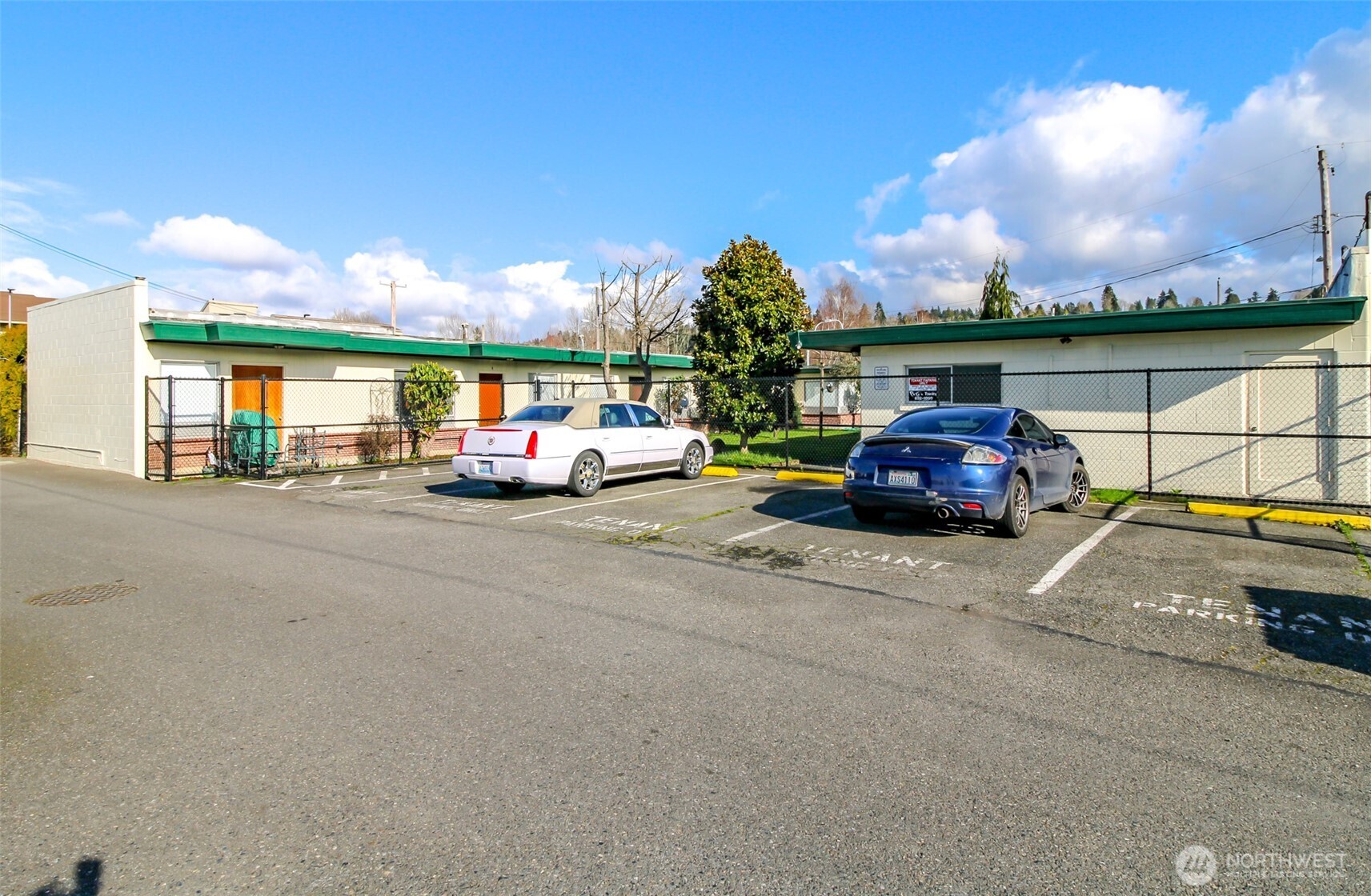 418 Central Avenue N, Kent, WA 98032