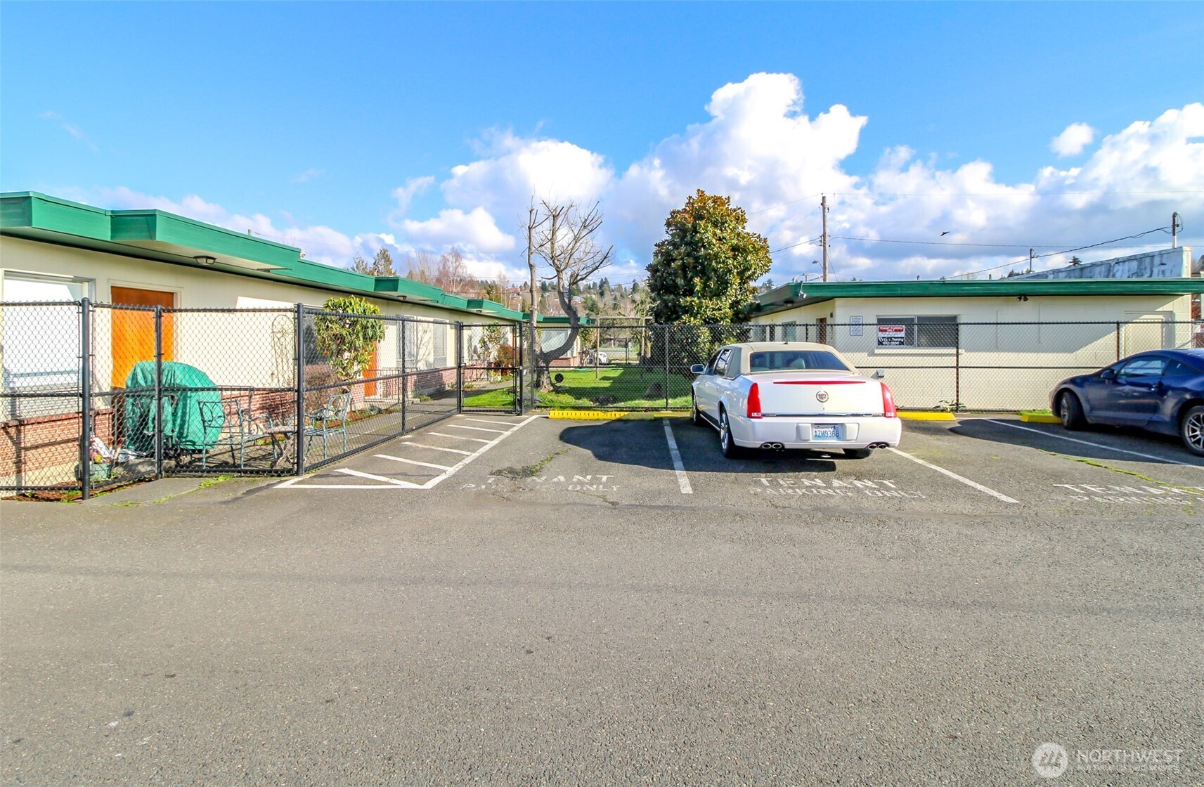 418 Central Avenue N, Kent, WA 98032