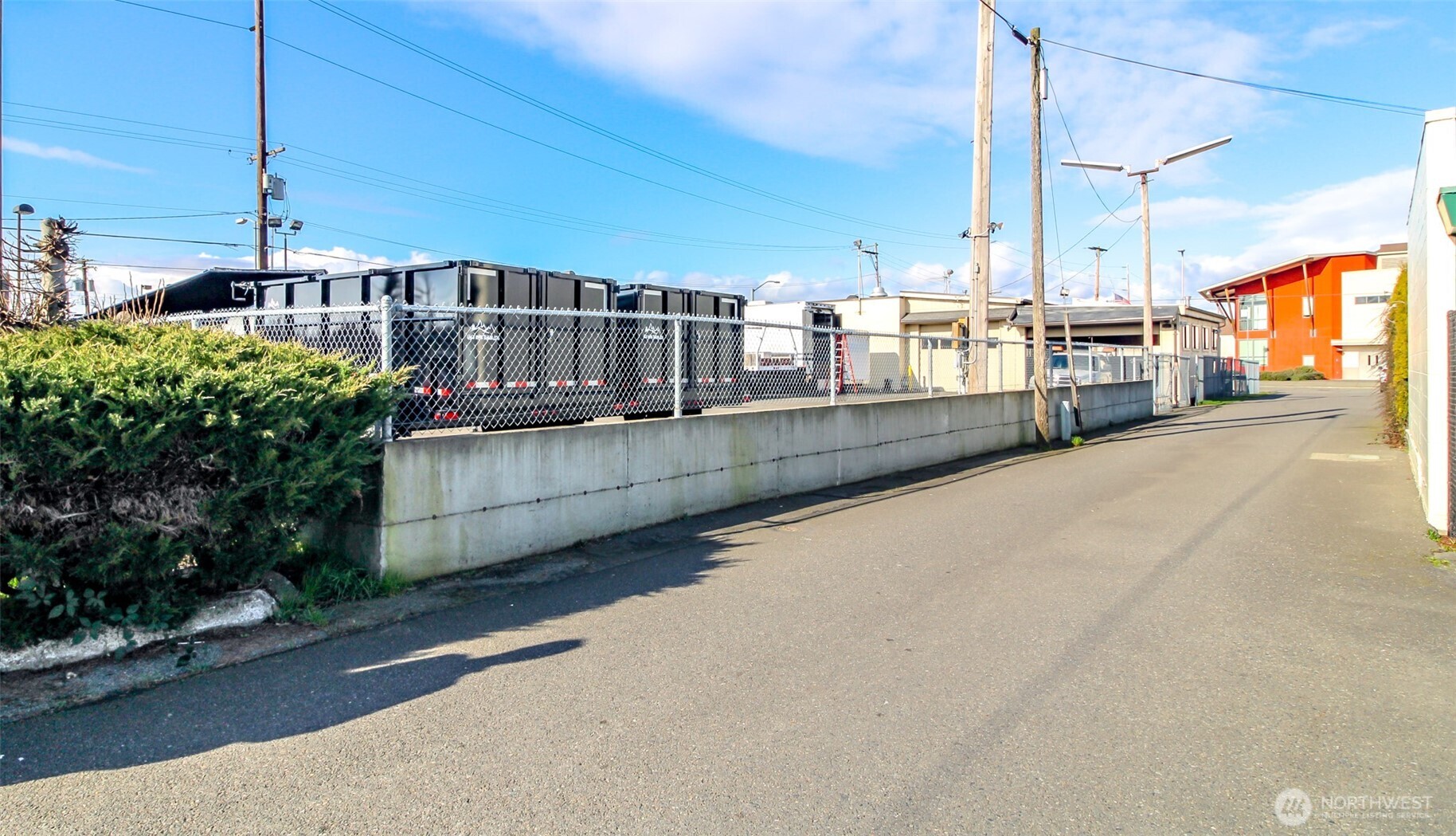 418 Central Avenue N, Kent, WA 98032