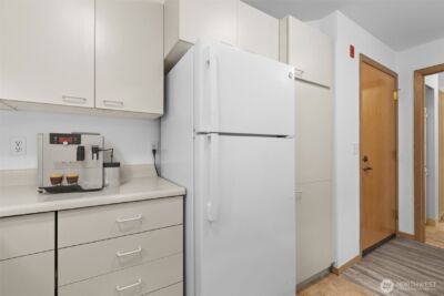 1822 152nd Avenue NE #E-308, Bellevue, WA 98007 - Photo 12