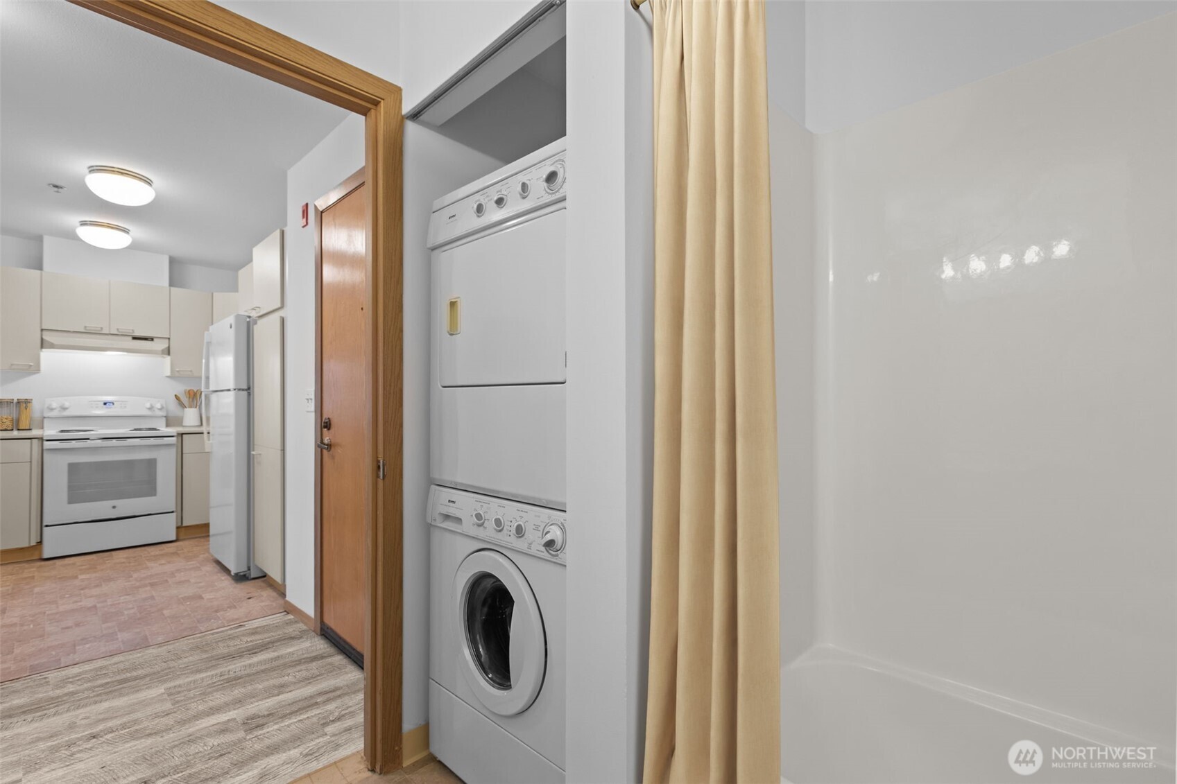 1822 152nd Avenue NE #E-308, Bellevue, WA 98007