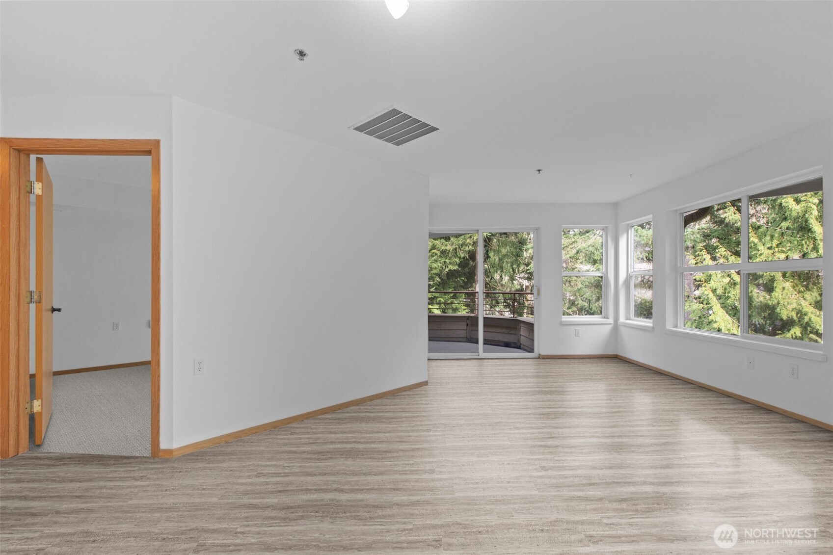 1822 152nd Avenue NE #E-308, Bellevue, WA 98007