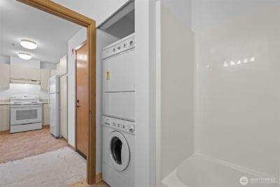 1822 152nd Avenue NE #E-308, Bellevue, WA 98007 - Photo 37