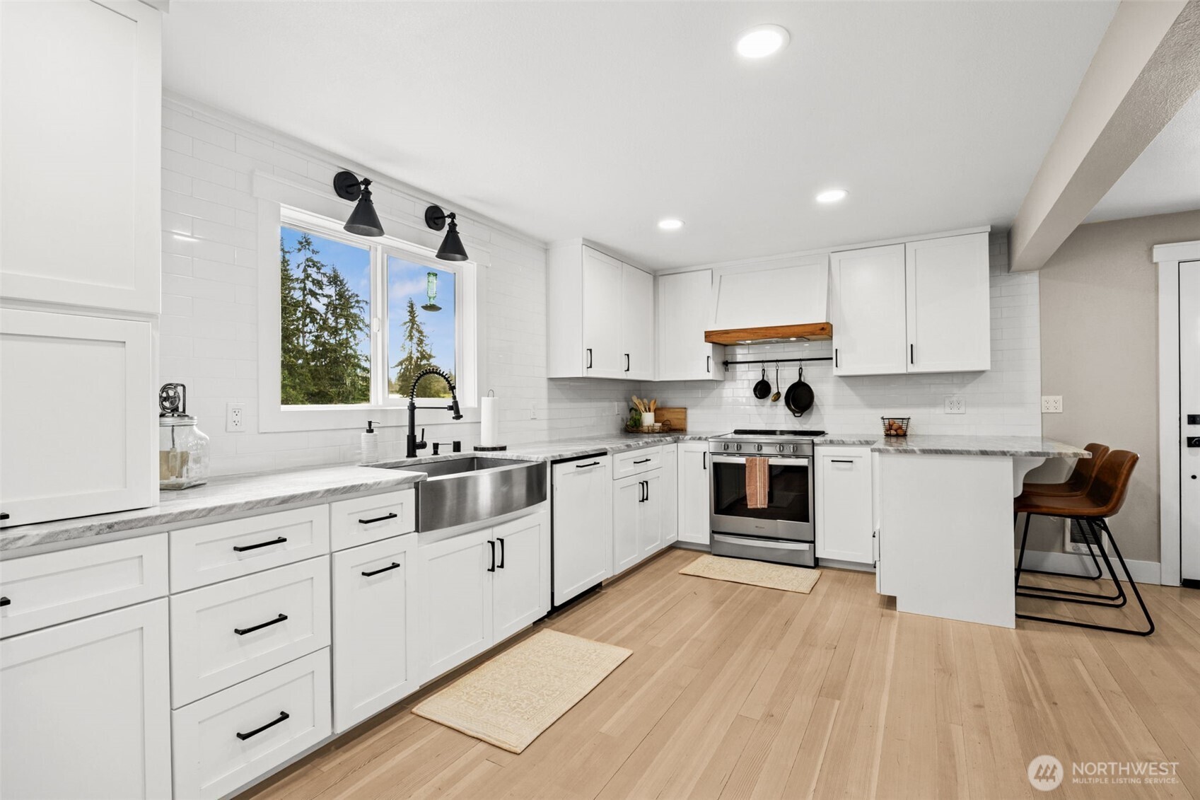 4412 332nd Street E, Eatonville, WA 98328