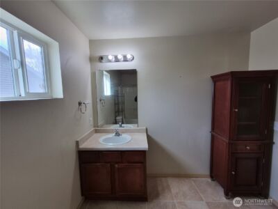 1725 E 41st , Tacoma, WA 98404 - Photo 15