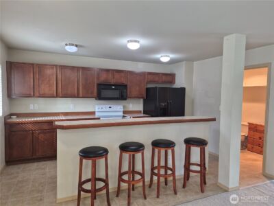 1725 E 41st , Tacoma, WA 98404 - Photo 2