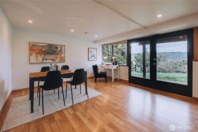 11323 Durland Place NE, Seattle, WA 98125 - Photo 16