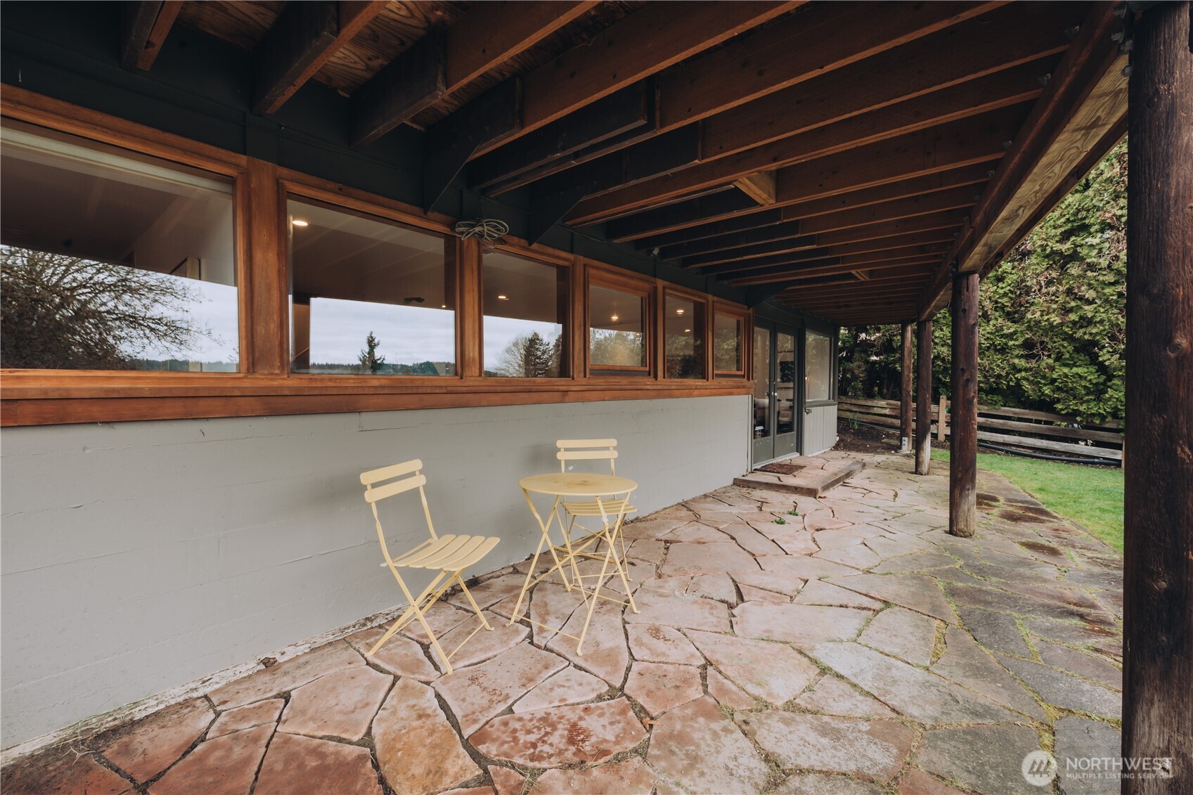 11323 Durland Place NE, Seattle, WA 98125