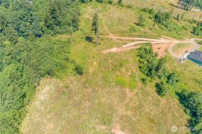 393 Hansen EXT Road , Woodland, WA 98674 - Photo 6