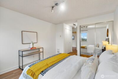 732 11th Avenue E #404, Seattle, WA 98102 - Photo 24