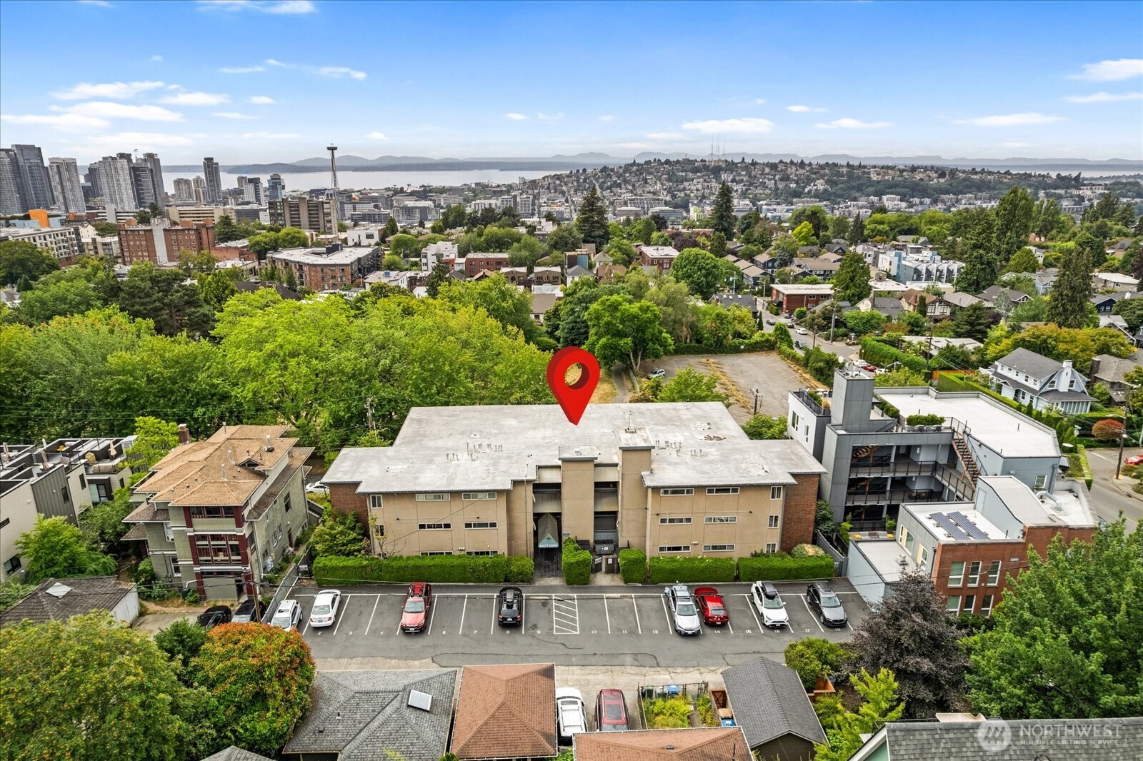 732 11th Avenue E #404, Seattle, WA 98102