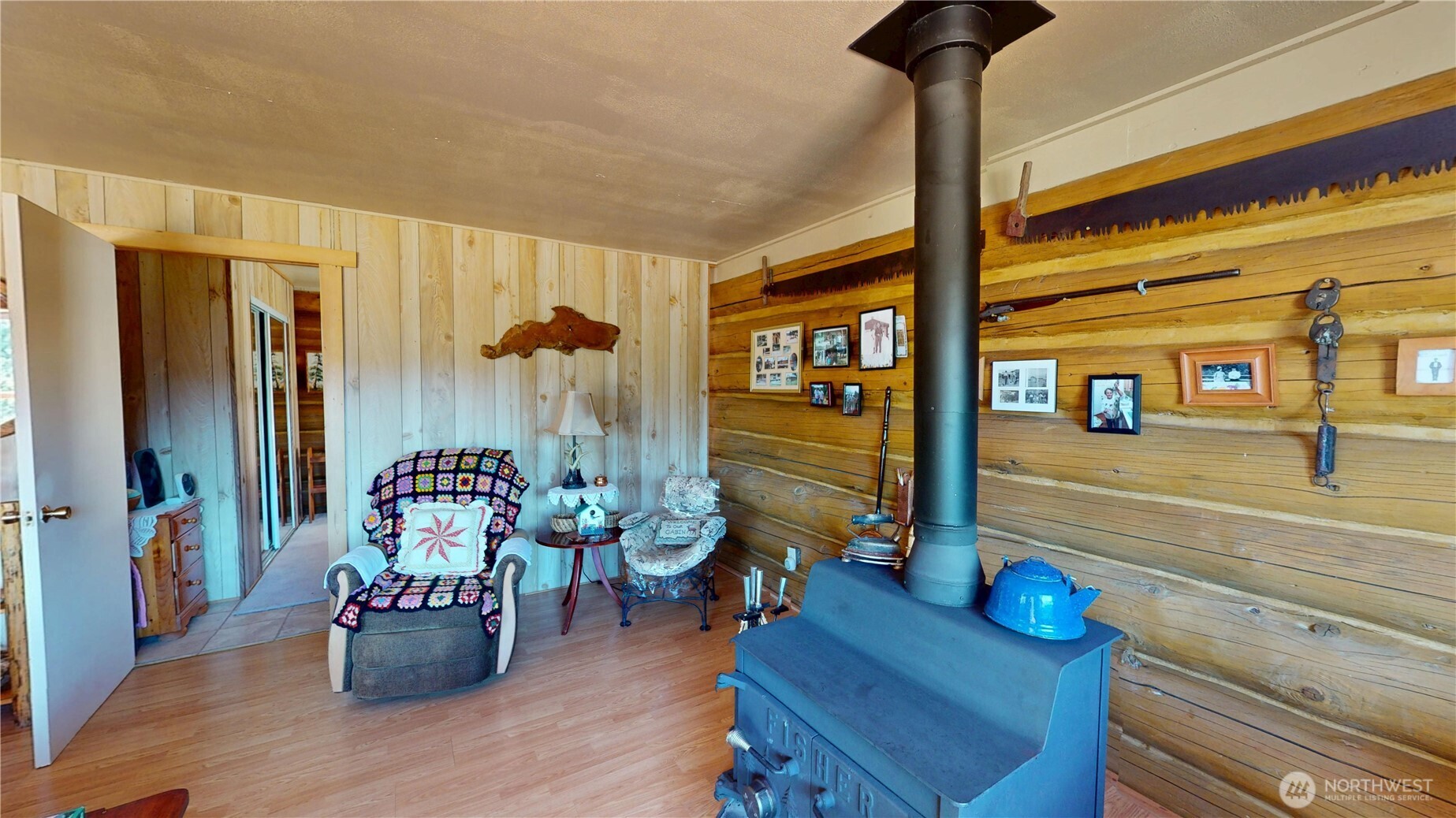 100 Spring Meadow Lane , Oroville, WA 98844