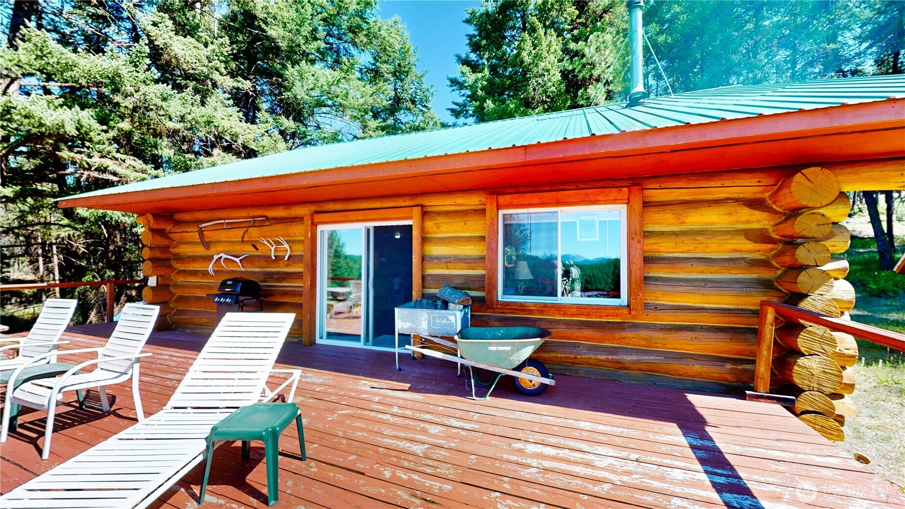 100 Spring Meadow Lane , Oroville, WA 98844