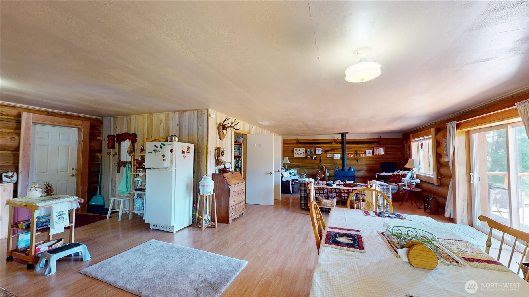 100 Spring Meadow Lane , Oroville, WA 98844