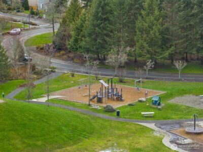 22668 NE Alder Crest Lane , Redmond, WA 98053 - Photo 6