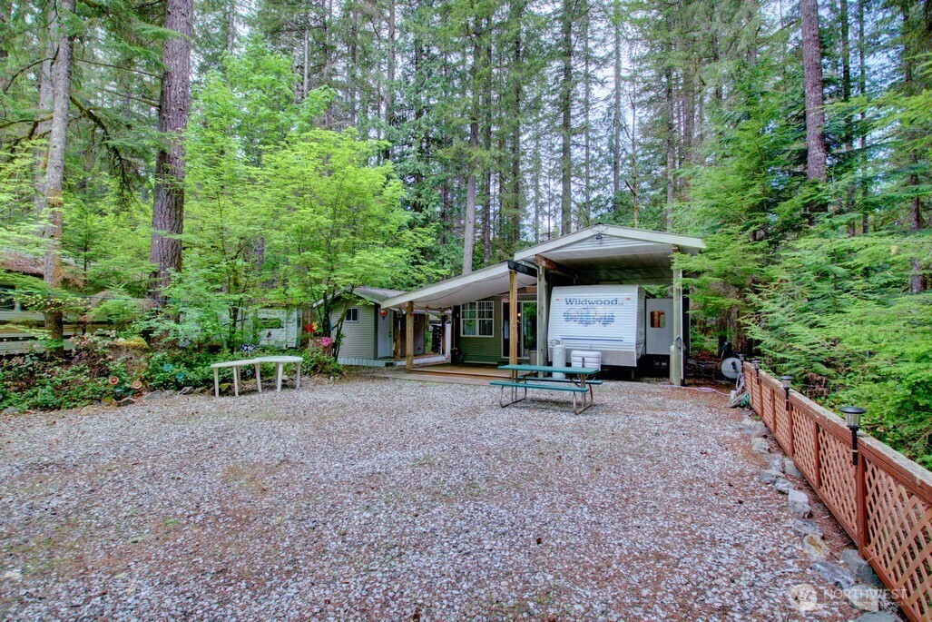 38 Gold Nugget Road , Deming, WA 98244