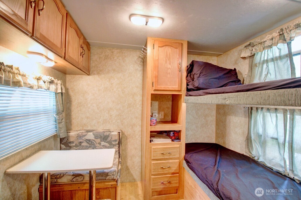 38 Gold Nugget Road , Deming, WA 98244