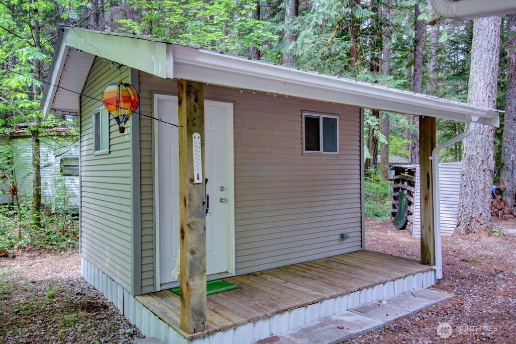 38 Gold Nugget Road , Deming, WA 98244