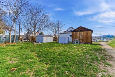 1248 S Mission Street , Wenatchee, WA 98801 - Photo 18