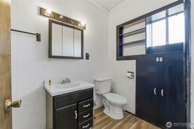 1248 S Mission Street , Wenatchee, WA 98801 - Photo 5