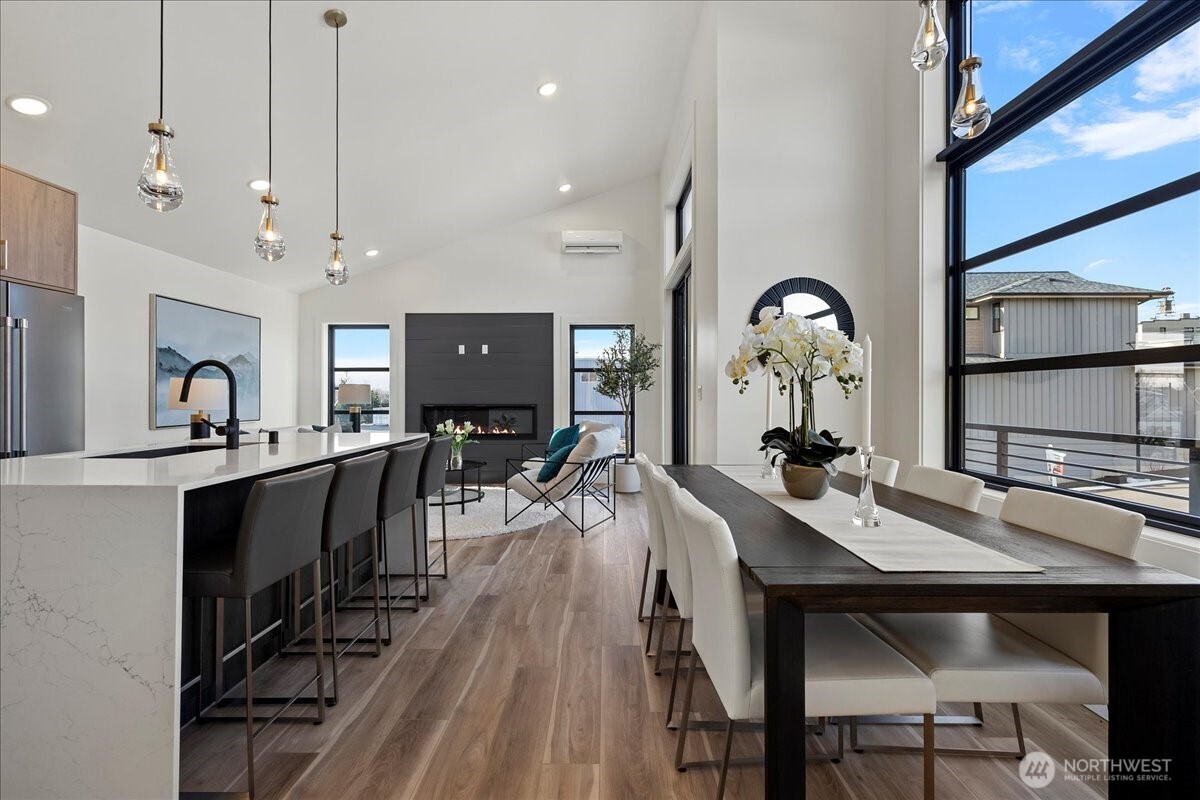 208 Skipping Stone Loop , Lynden, WA 98264