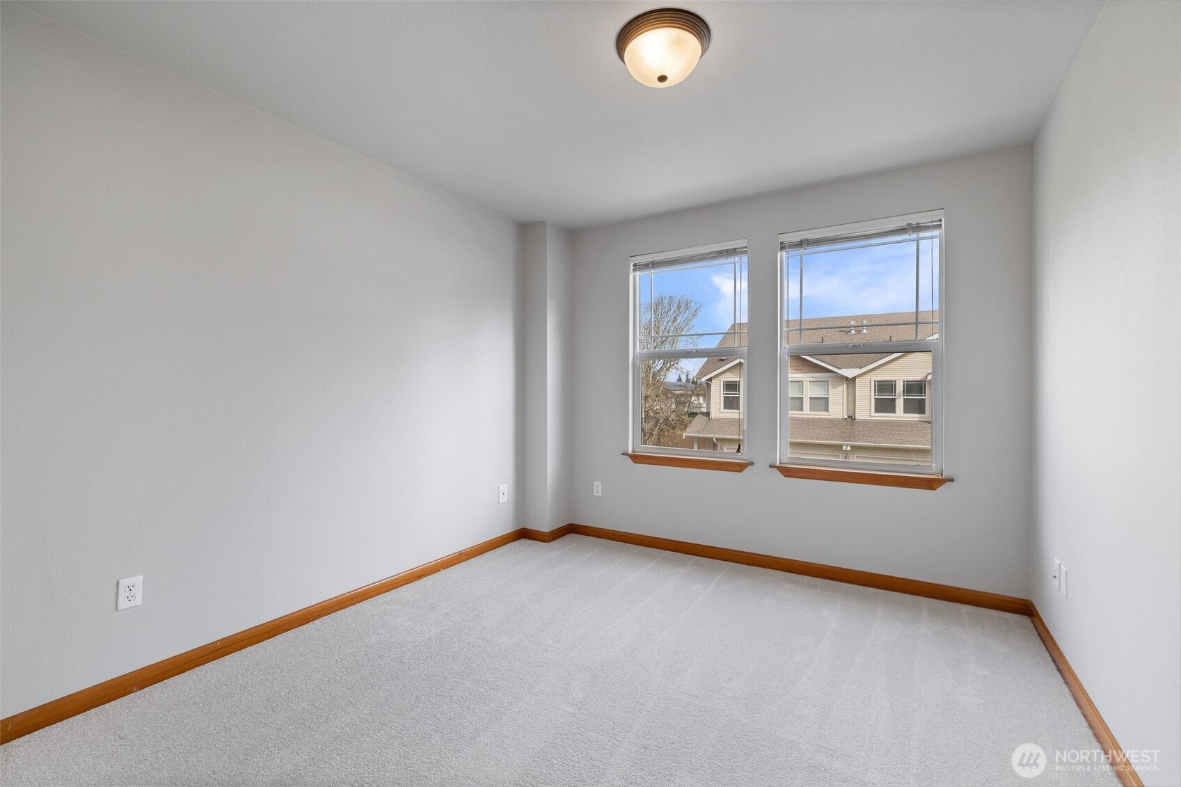 15405 35th Avenue W #34H, Lynnwood, WA 98037