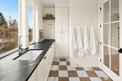 8221 22nd Avenue NE, Seattle, WA 98115 - Photo 27