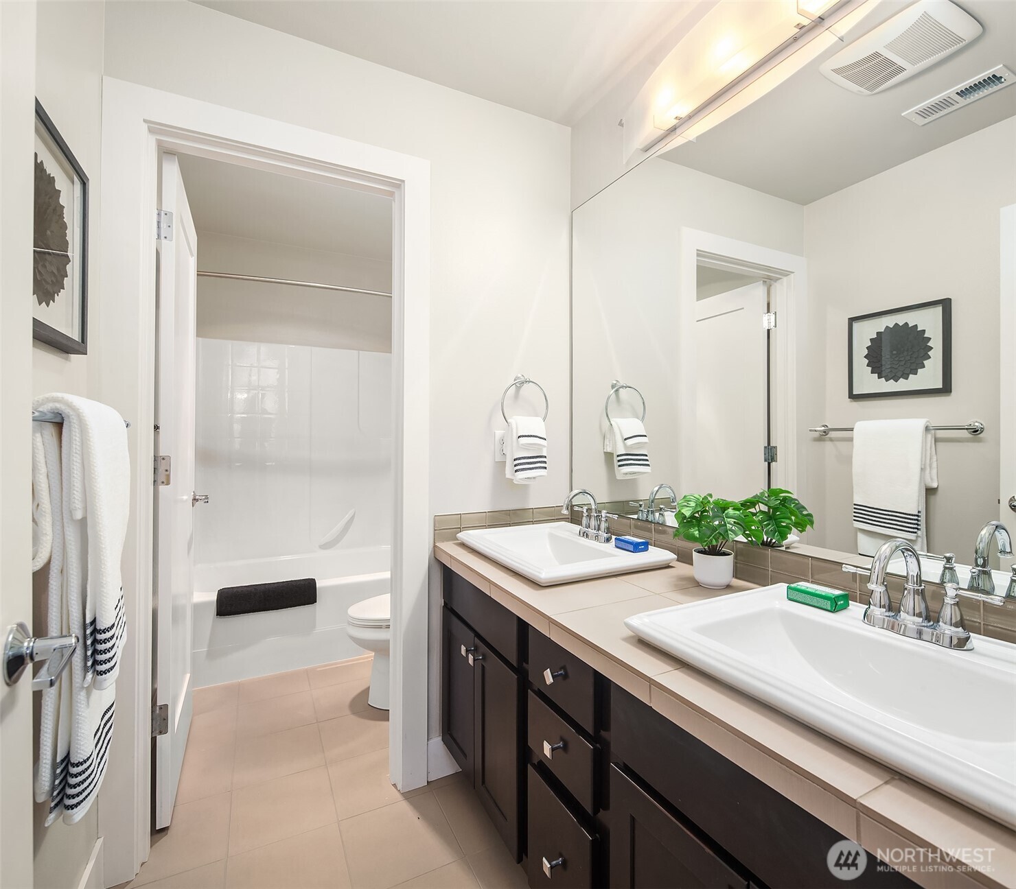 13212 42nd Avenue NE, Seattle, WA 98125