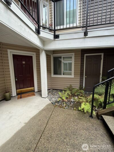 5000 NW Village Park Drive #B-111, Issaquah, WA 98027 - Photo 2