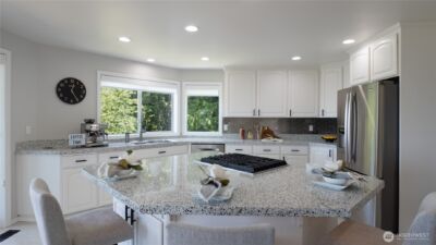 1621 Edgemoor Lane , Everett, WA 98203 - Photo 11