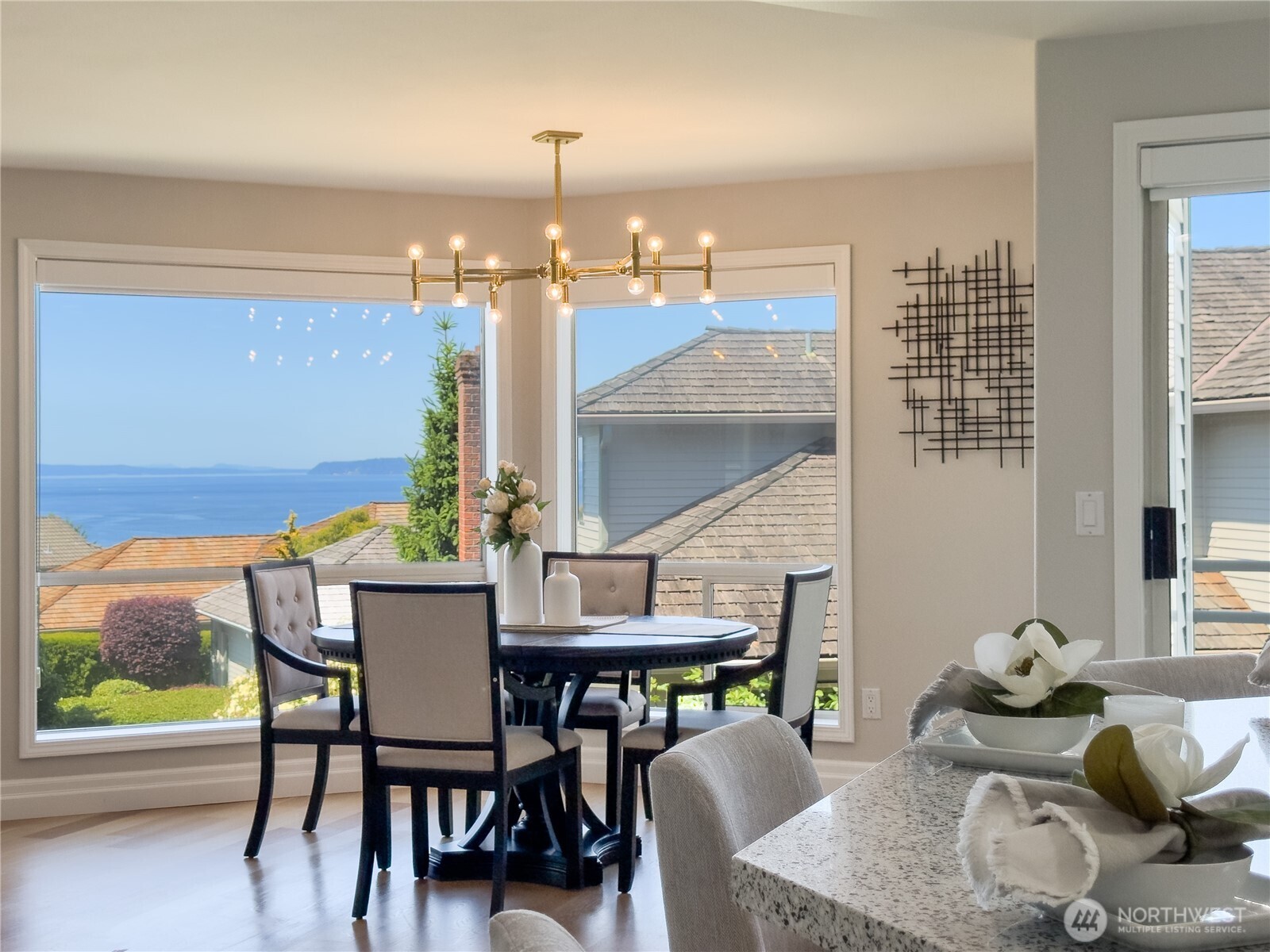 1621 Edgemoor Lane , Everett, WA 98203