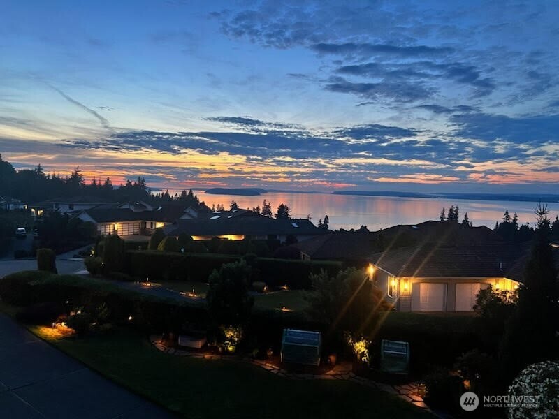 1621 Edgemoor Lane , Everett, WA 98203