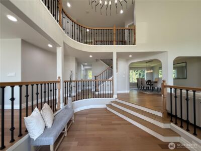 1621 Edgemoor Lane , Everett, WA 98203 - Photo 4