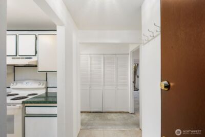 1414 154th Avenue NE #4406, Bellevue, WA 98007 - Photo 2