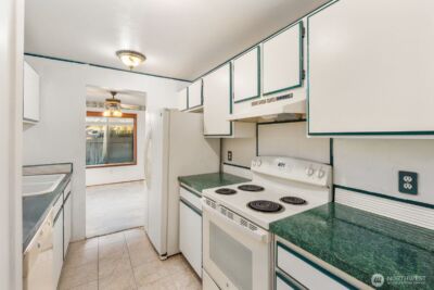 1414 154th Avenue NE #4406, Bellevue, WA 98007 - Photo 4