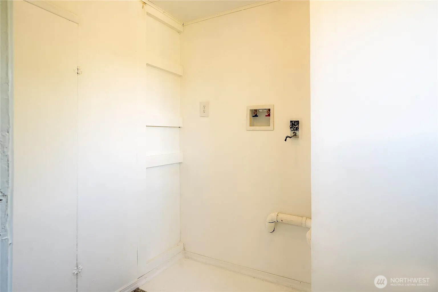 4476 Birch Bay Lynden Road , Birch Bay, WA 98230-9708