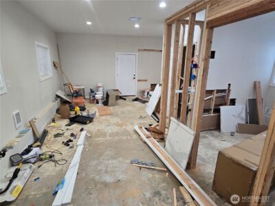 8405 24th Avenue SW, Seattle, WA 98106-2210 - Photo 14