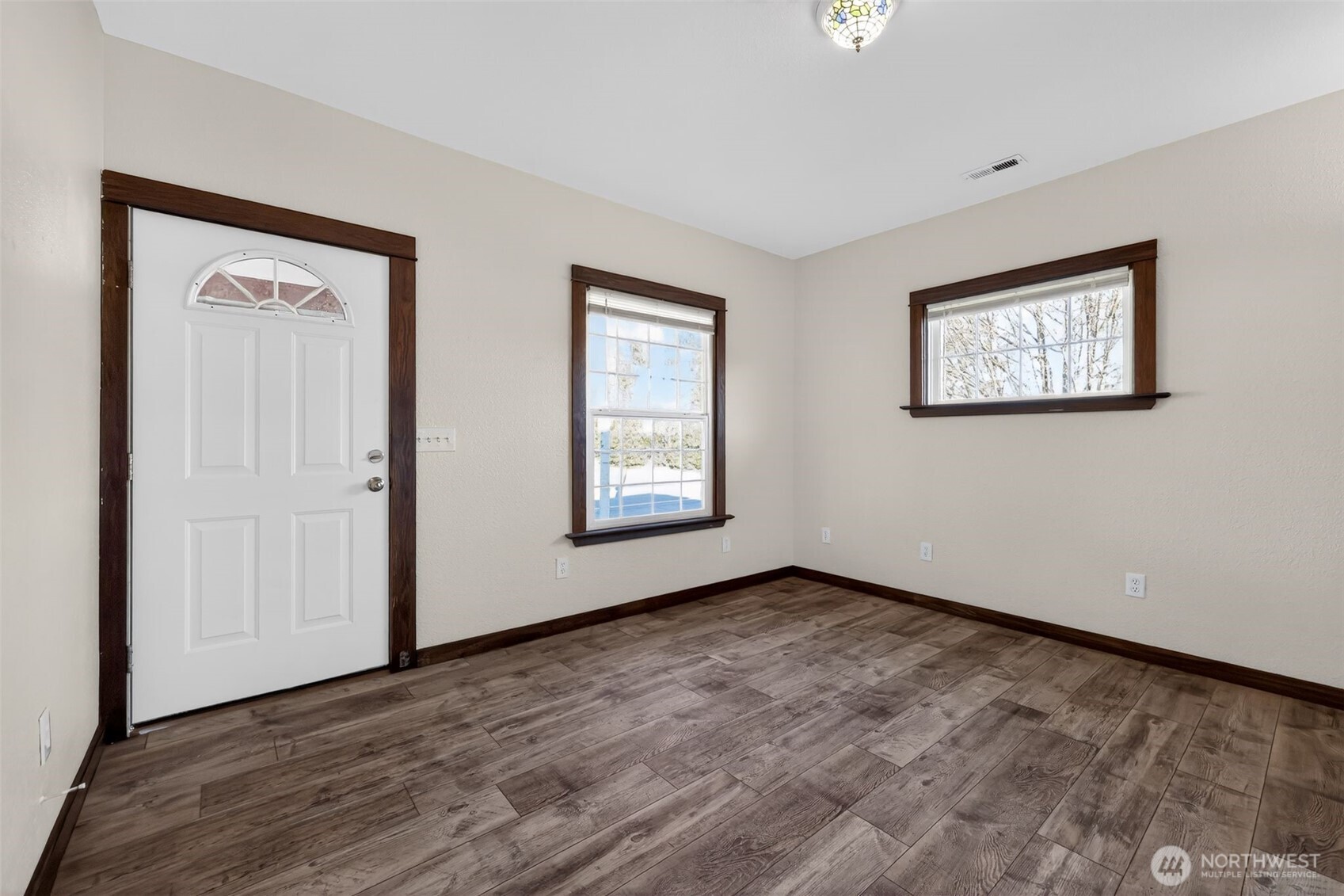 704 Lincoln Street , Hoquiam, WA 98550