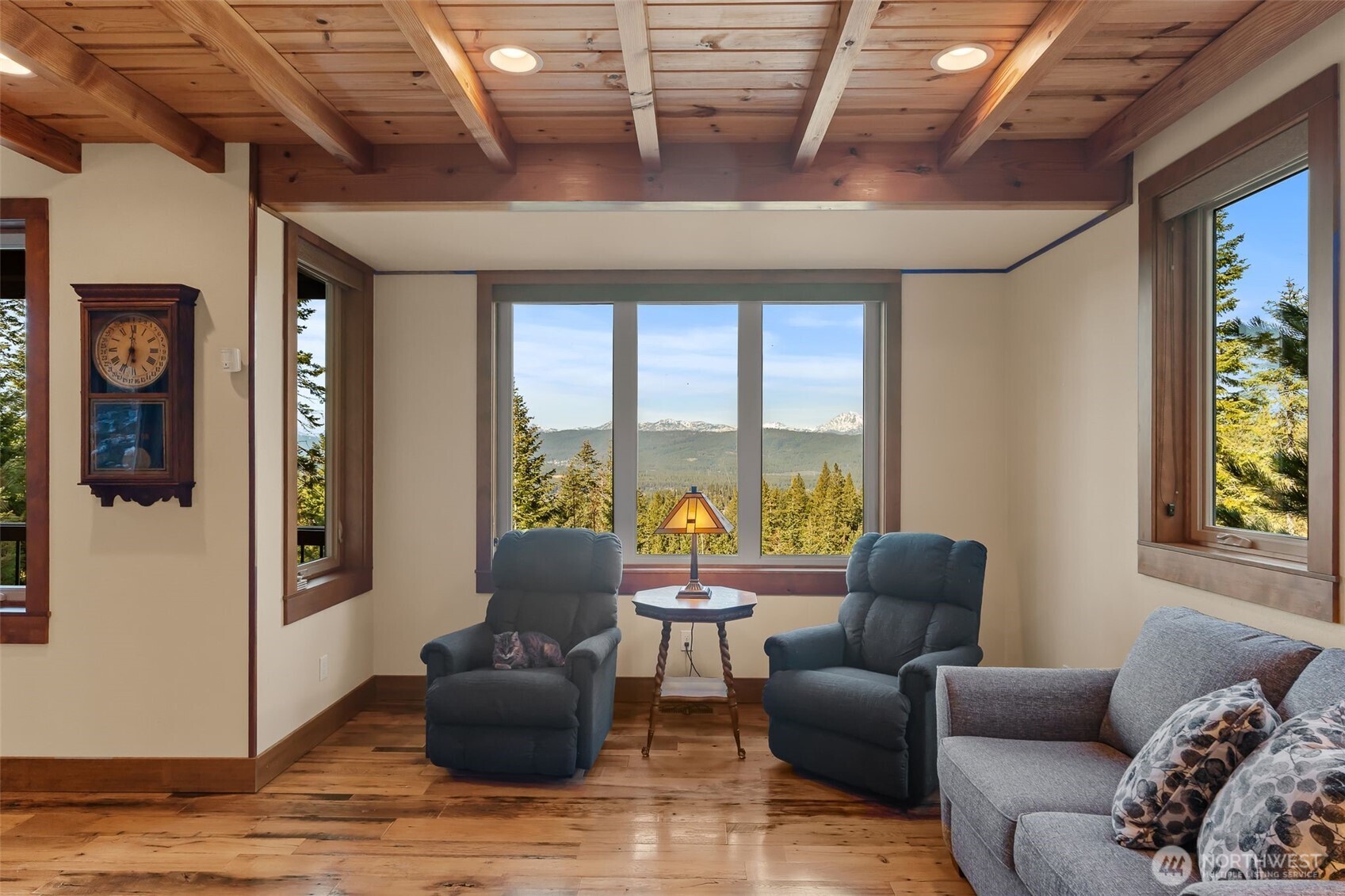 824 Huntrick Drive , Cle Elum, WA 98922