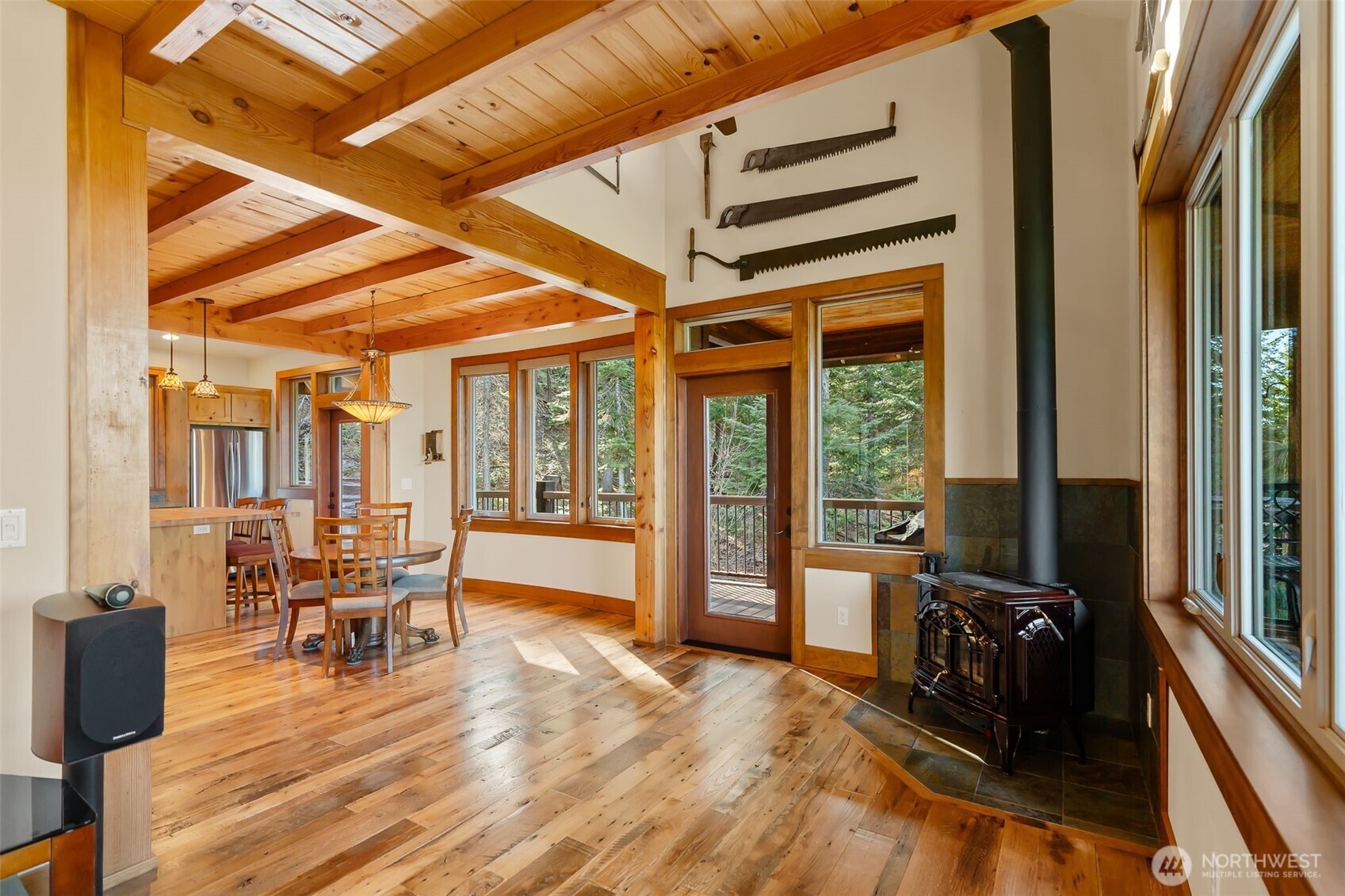 824 Huntrick Drive , Cle Elum, WA 98922