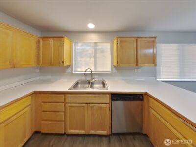 22506 44th Avenue Ct E, Spanaway, WA 98387 - Photo 6